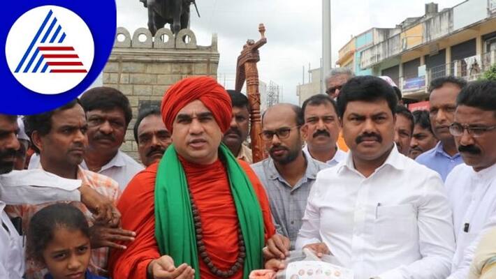 Give reservation to Manchamasali Lingayat community and keep your word swamiji warn Give reservation to Manchamasali Lingayat community and keep your word swamiji warn