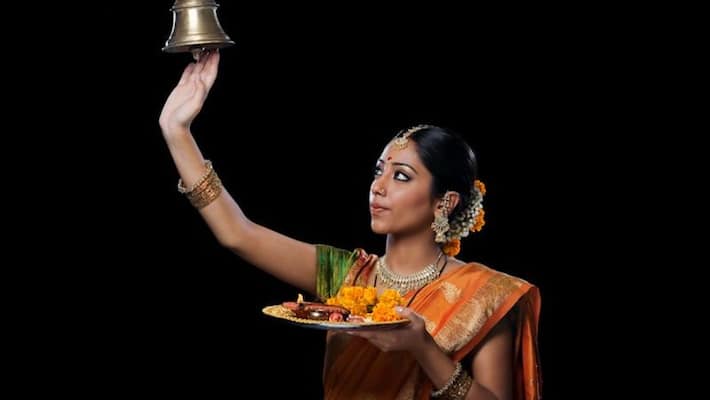 Those who are fasting should not eat anything Those who are fasting should not eat anything