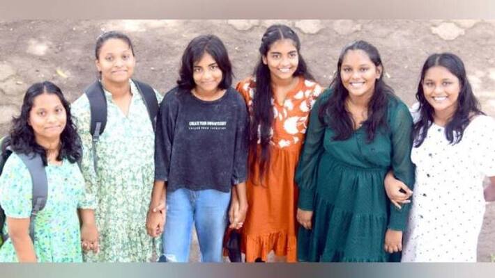 three twinsies in one class in Alappuzha three twinsies in one class in Alappuzha