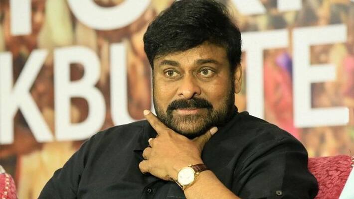 Chiranjeevi Reacts Gandhi Hospital Surgery while showing a movie Chiranjeevi Reacts Gandhi Hospital Surgery while showing a movie
