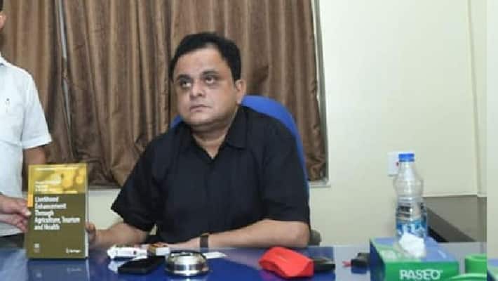 Education Minister Bratya Basu commented on the arrest of Subiresh Bhattacharya in the SSC case bsm Education Minister Bratya Basu commented on the arrest of Subiresh Bhattacharya in the SSC case bsm