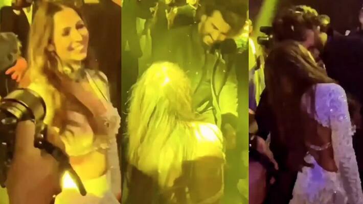 Malaika Arora Dance With Arjun Kapoor On Chhaiya Chhaiya Goes Viral GGA Malaika Arora Dance With Arjun Kapoor On Chhaiya Chhaiya Goes Viral GGA
