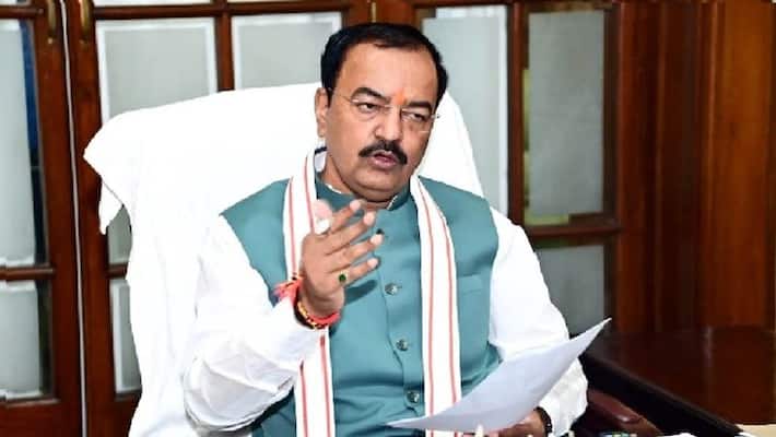 Know what is SP connection of Twin Tower why Akhilesh Yadav is being attacked by Deputy CM Keshav Prasad and other leaders Know what is SP connection of Twin Tower why Akhilesh Yadav is being attacked by Deputy CM Keshav Prasad and other leaders