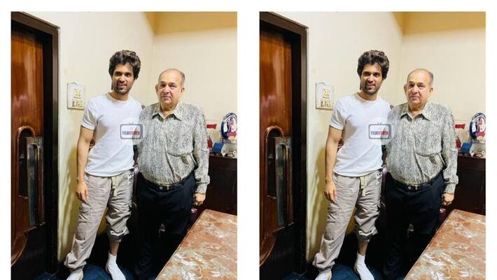Vijay Deverakonda met the theater owner Manoj Desai who told him a lie rps Vijay Deverakonda met the theater owner Manoj Desai who told him a lie rps
