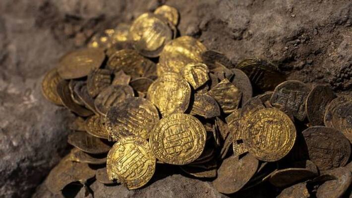 gold coin worth crores of rupees was recovered from the kitchen while the house was being renovated BSM gold coin worth crores of rupees was recovered from the kitchen while the house was being renovated BSM