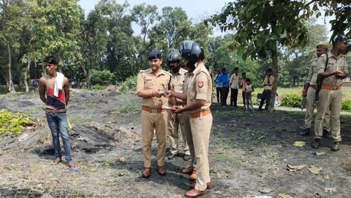 Bahraich dog scratching newborn baby and dead body of two year girl found in pond Bahraich dog scratching newborn baby and dead body of two year girl found in pond