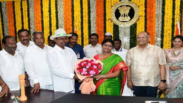 Telangana CM KCR inaugurates Peddapalli collectorate office Telangana CM KCR inaugurates Peddapalli collectorate office