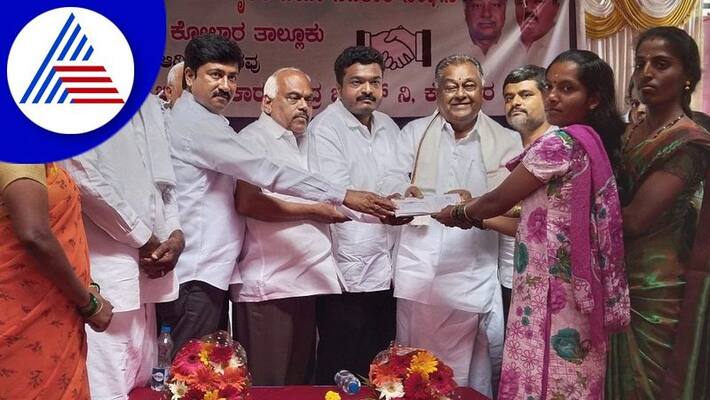 Farmers will be protected if Congress comes to power says kr ramesh kumar gvd Farmers will be protected if Congress comes to power says kr ramesh kumar gvd