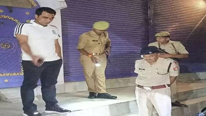 Bhadohi young man punished the girl for blocking the number this act of unrequited love led to jail Bhadohi young man punished the girl for blocking the number this act of unrequited love led to jail