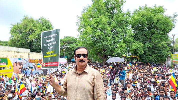 PMK protests against Andhra barrage construction on Kosasthalai river PMK protests against Andhra barrage construction on Kosasthalai river
