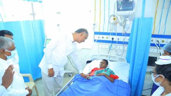 Doctor license Cancelled after four Women die:Telangana Minister harish Rao Doctor license Cancelled after four Women die:Telangana Minister harish Rao