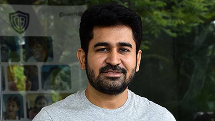Vijay Antony badly injured in shooting Vijay Antony badly injured in shooting