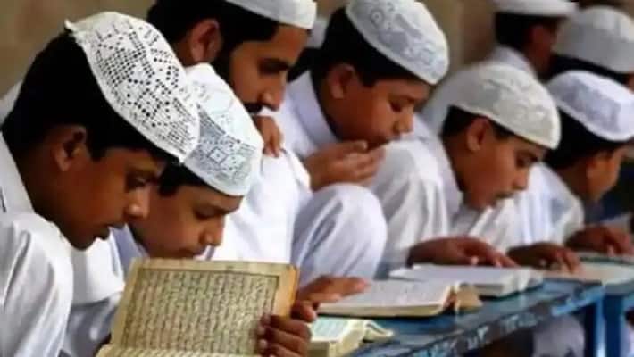 UP Yogi government will conduct survey of unrecognized madrassas Owaisi said take out these orders for Muslims UP Yogi government will conduct survey of unrecognized madrassas Owaisi said take out these orders for Muslims