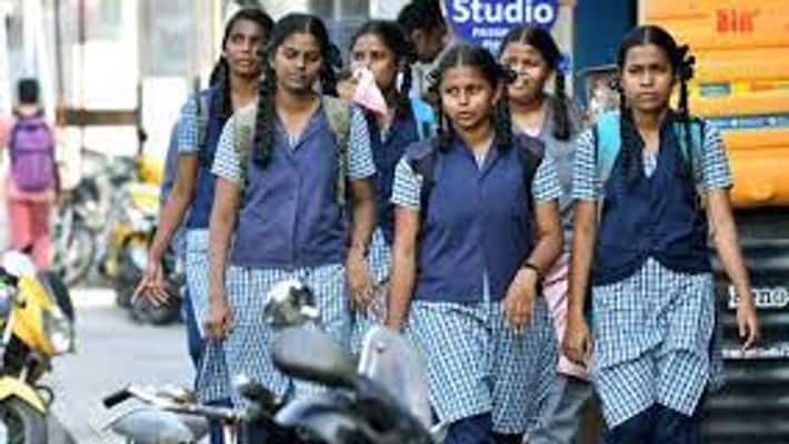 lecturer beaten students over social media post on her in kamareddy lecturer beaten students over social media post on her in kamareddy