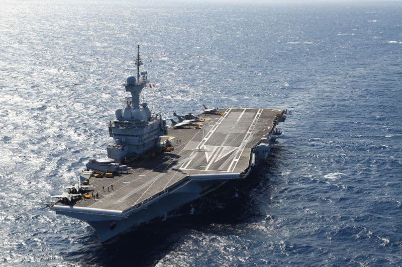french aircraft carrier charles de gaulle આ છે વિશ્વના ટોપ-10 કેરિયર એરક્રાફ્ટ, INS વિક્રાંત સાથે હવે છે ભારત પાસે 2 યુદ્ધ જહાજ