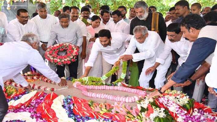 AP CM YS Jagan Pays Tributes To Dr YSR On His death Anniversary AP CM YS Jagan Pays Tributes To Dr YSR On His death Anniversary