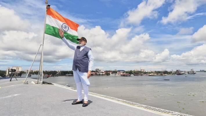 PM Modi shares video of INS Vikrant says canot express feeling of pride in words PM Modi shares video of INS Vikrant says canot express feeling of pride in words