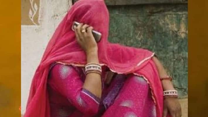 rajgarh news vinita became fake sarpanch name of anita in ghunghat panchayat election kpr rajgarh news vinita became fake sarpanch name of anita in ghunghat panchayat election kpr
