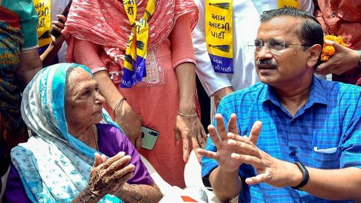 Do not quit BJP but work for AAP internally Arvind Kejriwal tells Gujarat BJP workers vva Do not quit BJP but work for AAP internally Arvind Kejriwal tells Gujarat BJP workers vva