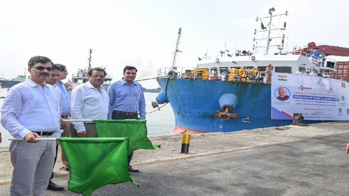Trial run for cargo movement from India to Bangladesh waterways started from Saturday ANBSS Trial run for cargo movement from India to Bangladesh waterways started from Saturday ANBSS