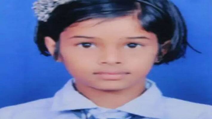 Meerut Throwing 12 year old daughter into canal did not hurt heart parents know why incident was done Meerut Throwing 12 year old daughter into canal did not hurt heart parents know why incident was done