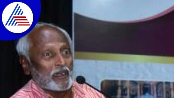 Chitradurga murugha mutt Incident Monasteries are losing value says Kumbar Veerabhadrappa at harapanahalli ballari rav Chitradurga murugha mutt Incident Monasteries are losing value says Kumbar Veerabhadrappa at harapanahalli ballari rav