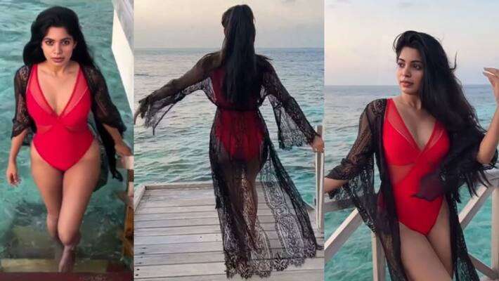 Bachelor movie fame Divya bharathi SwimSuit dance video viral Bachelor movie fame Divya bharathi SwimSuit dance video viral