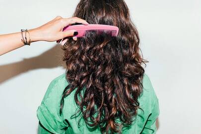 eat these healthy foods for thick hair