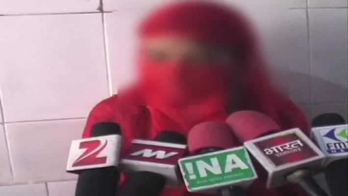 Bareilly uncle became nacked in front of niece police investigate Bareilly uncle became nacked in front of niece police investigate