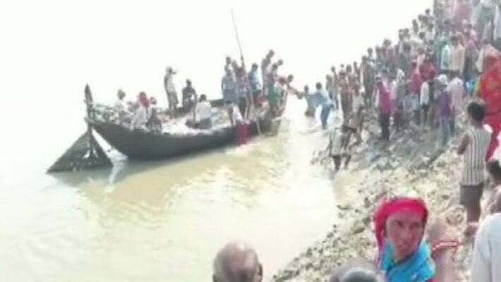 patna news maner boat sinks 10 people were missing know accident pwt patna news maner boat sinks 10 people were missing know accident pwt