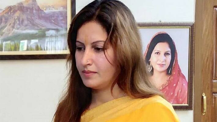 Sonali was forcibly given drugs by relatives, CBI charge sheet akb Sonali was forcibly given drugs by relatives, CBI charge sheet akb