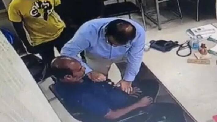 Patient suddenly losing consciousness Collapses after Heart Attack Doctor save life by cpr first aid Maharashtra Kolhapur ckm Patient suddenly losing consciousness Collapses after Heart Attack Doctor save life by cpr first aid Maharashtra Kolhapur ckm