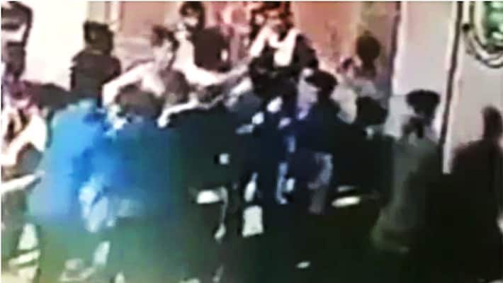 bikaner crime news shocking video man attacked his friend for money asc bikaner crime news shocking video man attacked his friend for money asc