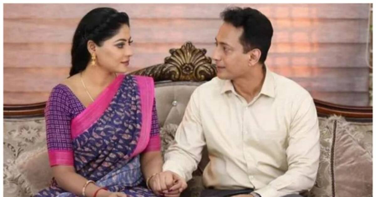 பாக்கிய லட்சுமி சீரியலில் இருந்து விலக முடிவெடுத்த ரேஷ்மா! இனி ராதிகாவாக நடிக்க உள்ளது இந்த சர்ச்சை நடிகையா?