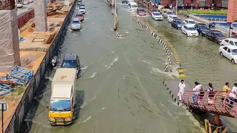 Bangalore floods: karnataka cm blames previous Cong. govts for their maladministration.