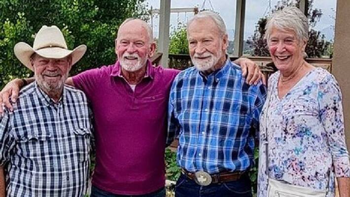 man reunited with brothers after 77 years man reunited with brothers after 77 years