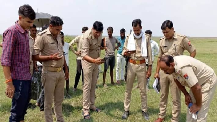 Dead body of woman and youth thrown on banks of Ganga after killing in Sambhal police engaged in investigation of case Dead body of woman and youth thrown on banks of Ganga after killing in Sambhal police engaged in investigation of case