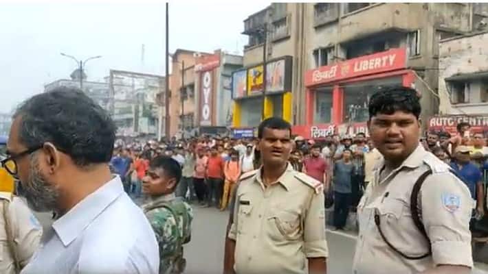 dhanbad crime news jharkhand police stopped robbery with there alertness two captured many other crime maybe revealed asc dhanbad crime news jharkhand police stopped robbery with there alertness two captured many other crime maybe revealed asc