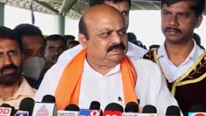 Lets face rain disaster with unity says CM Basavaraj Bommai rav Lets face rain disaster with unity says CM Basavaraj Bommai rav