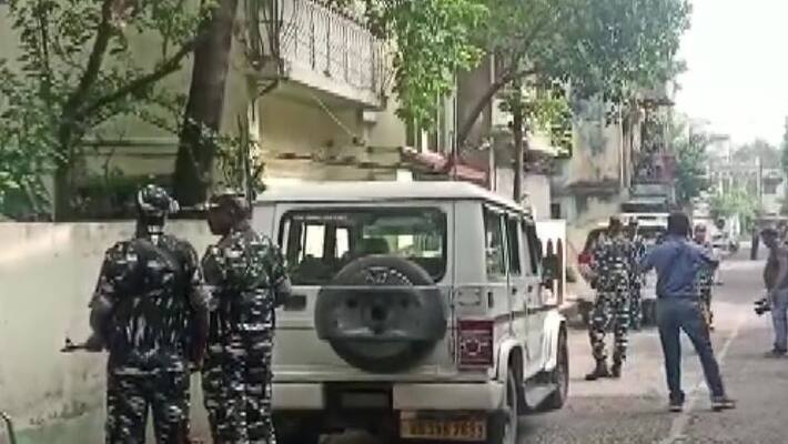 income tax raid cbi raids west bengal law minister moloy ghatak s residence pwt income tax raid cbi raids west bengal law minister moloy ghatak s residence pwt