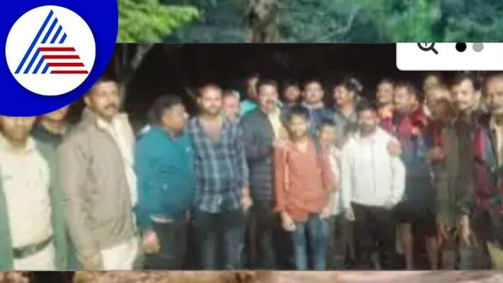 Dharwad Floods 1050 people shifted to care centre rav Dharwad Floods 1050 people shifted to care centre rav