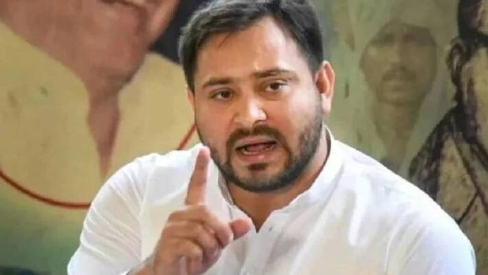 Tejashwi conducts surprise visit at govt hospitals Tejashwi conducts surprise visit at govt hospitals