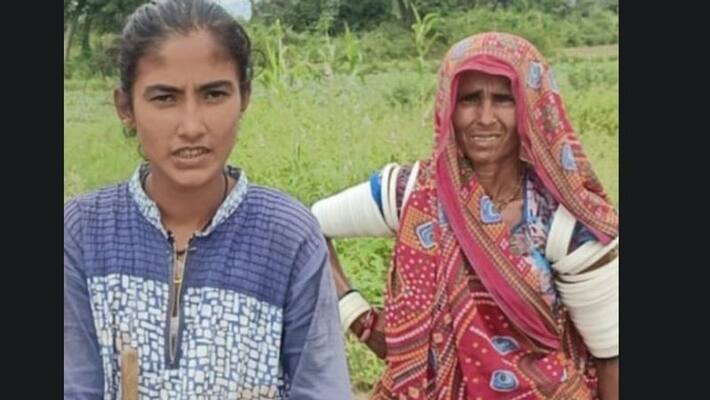 sirohi news 14 year old daughter clashed with bear for save the father life Rajasthan kpr sirohi news 14 year old daughter clashed with bear for save the father life Rajasthan kpr