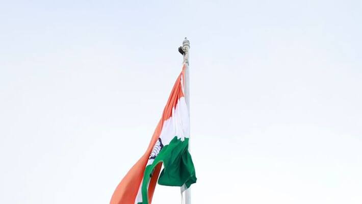 indian army unfurls 100 foot tall tri color flag in jammu kashmir
