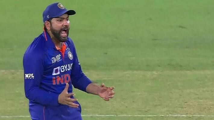IND vs AUS t20 Australia all round performance help to beat team india by 4 wickets in first match ckm IND vs AUS t20 Australia all round performance help to beat team india by 4 wickets in first match ckm