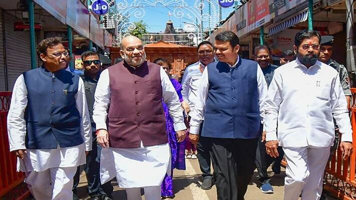 Amit Shah's security was compromised in Mumbai; the suspect was taken into custody Amit Shah's security was compromised in Mumbai; the suspect was taken into custody