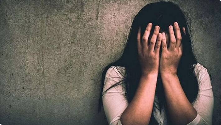 Gang raped by kidnapping woman sleeping on outside of Gorakhpur railway station police were also stunned hear victims ordeal Gang raped by kidnapping woman sleeping on outside of Gorakhpur railway station police were also stunned hear victims ordeal