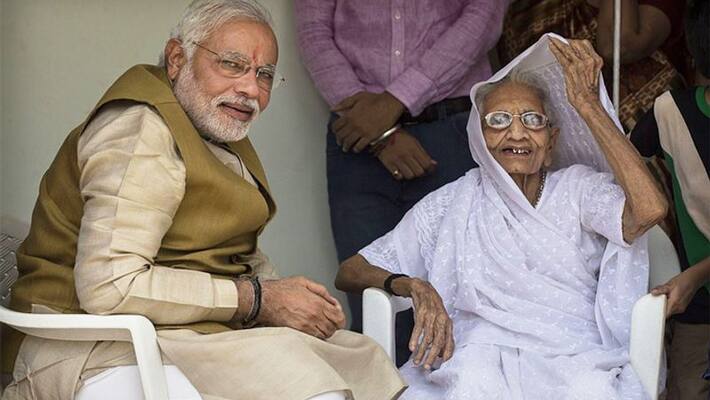 PM Modi told First time what was the unique way of decorating mother Heeraben house KPG PM Modi told First time what was the unique way of decorating mother Heeraben house KPG