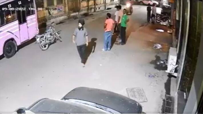 amritsar crime news two nihang killed man who chewing tobacco in street near golden temple asc amritsar crime news two nihang killed man who chewing tobacco in street near golden temple asc