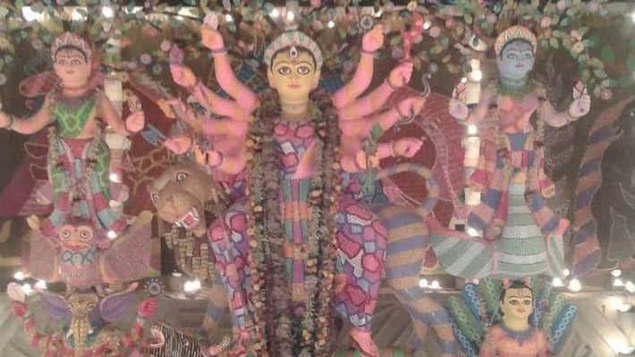 North Kolkata Durga Puja 2022 Puja Pandal Ultadanga Sangrami Sangha Preparation and theme puja news bsm North Kolkata Durga Puja 2022 Puja Pandal Ultadanga Sangrami Sangha Preparation and theme puja news bsm
